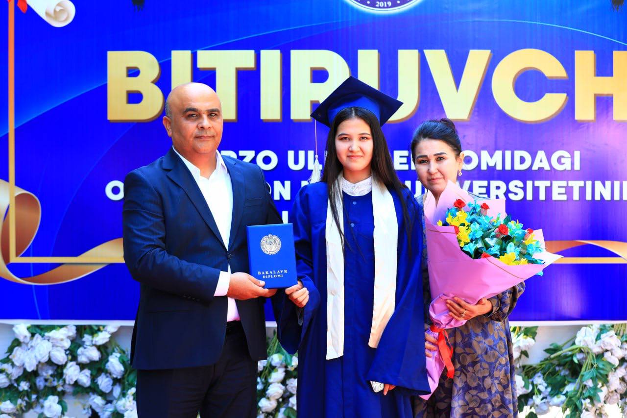 #bitiruvchilar

📆 Oʻzbekiston Milliy universiteti Jizzax filialini joriy o‘quv yilida 493 nafar bakalavr va magistrantlar tamomladi.
