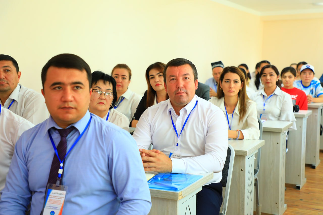 "Tog', ekologik hamda aktiv turizm yo'l boshchi-instruktorlar va gidlari tayyorlash maktabi" dasturi doirasida "Yo'l boshchi-instruktorlar maktabi" o'quv-amaliy seminari bo'lib o'tdi.